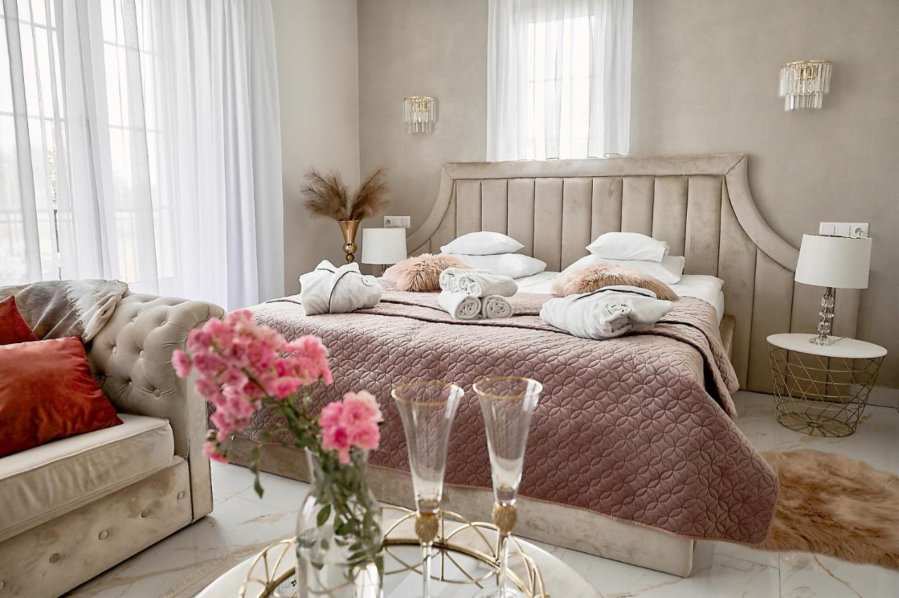 La Rose Residence Mikołajki Luaran gambar